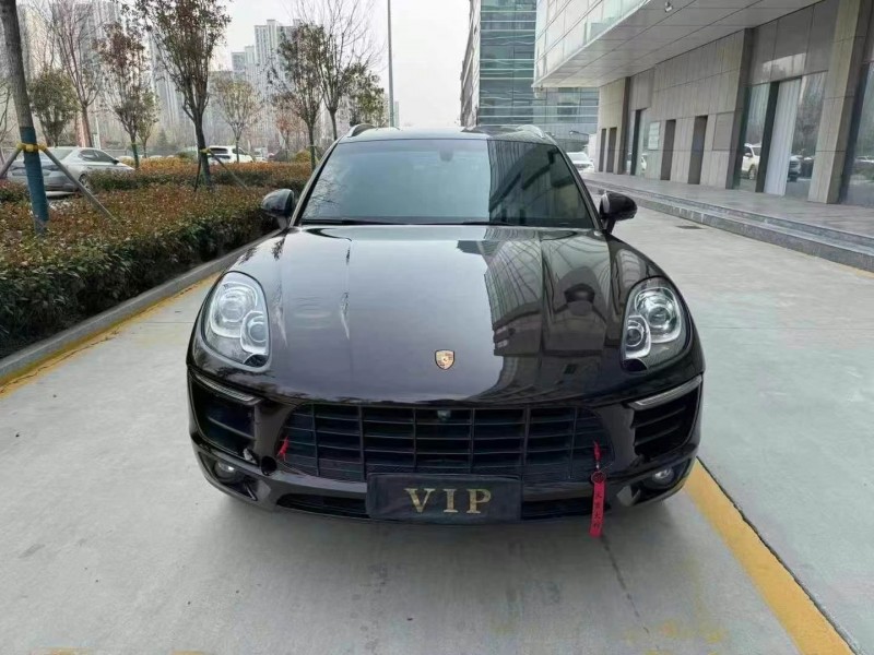 馬鞍山16年保時捷Macan1