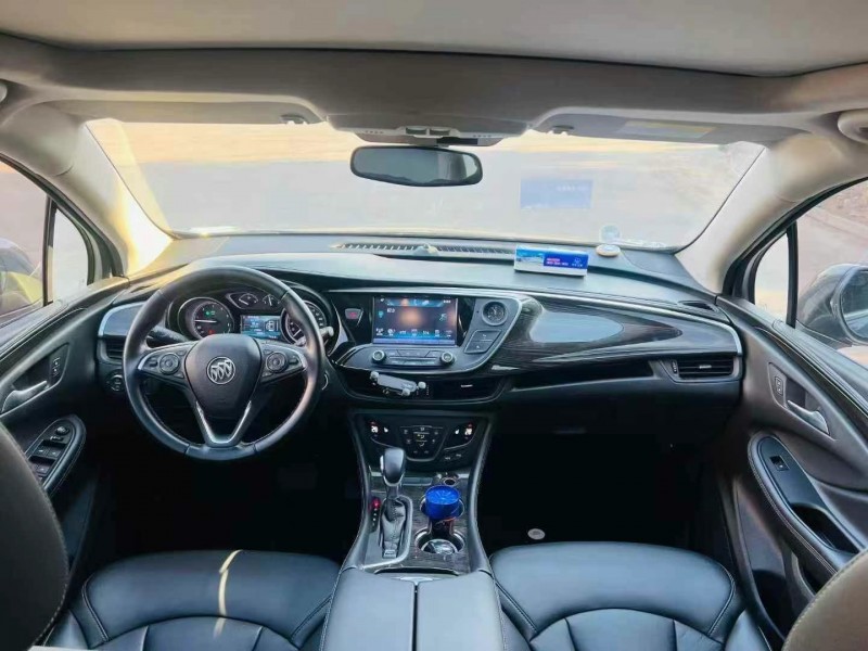 青岛18年别克昂科威4