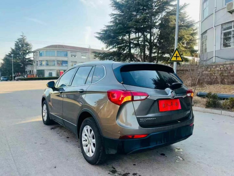 青岛18年别克昂科威7