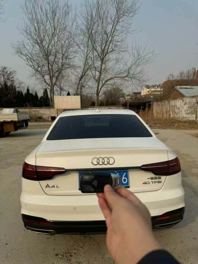 枣庄23年奥迪A4L9