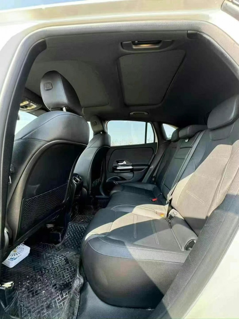 广州21年奔驰GLA8