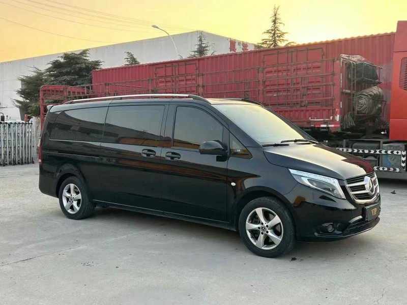 菏泽20年奔驰威霆2