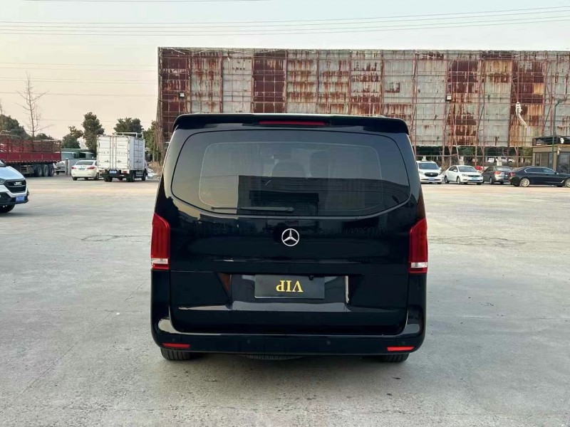 菏泽20年奔驰威霆9