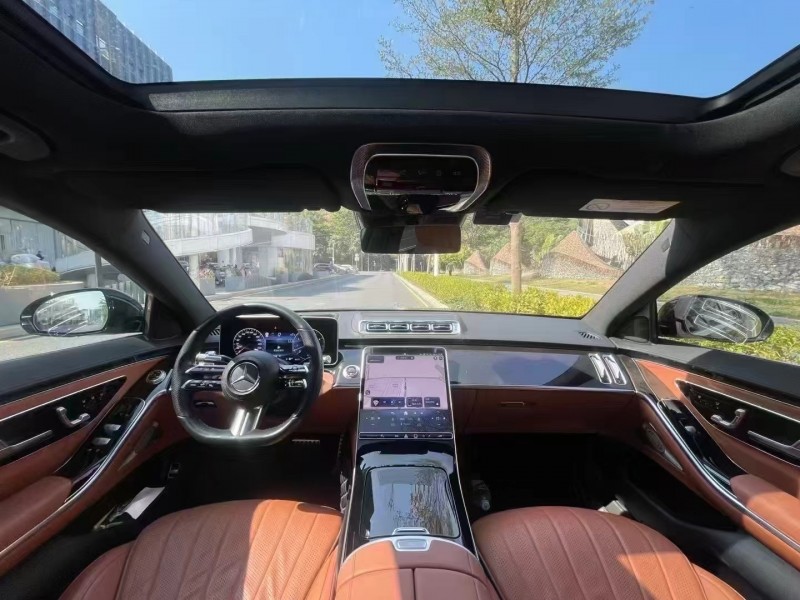 广州21年奔驰SL4