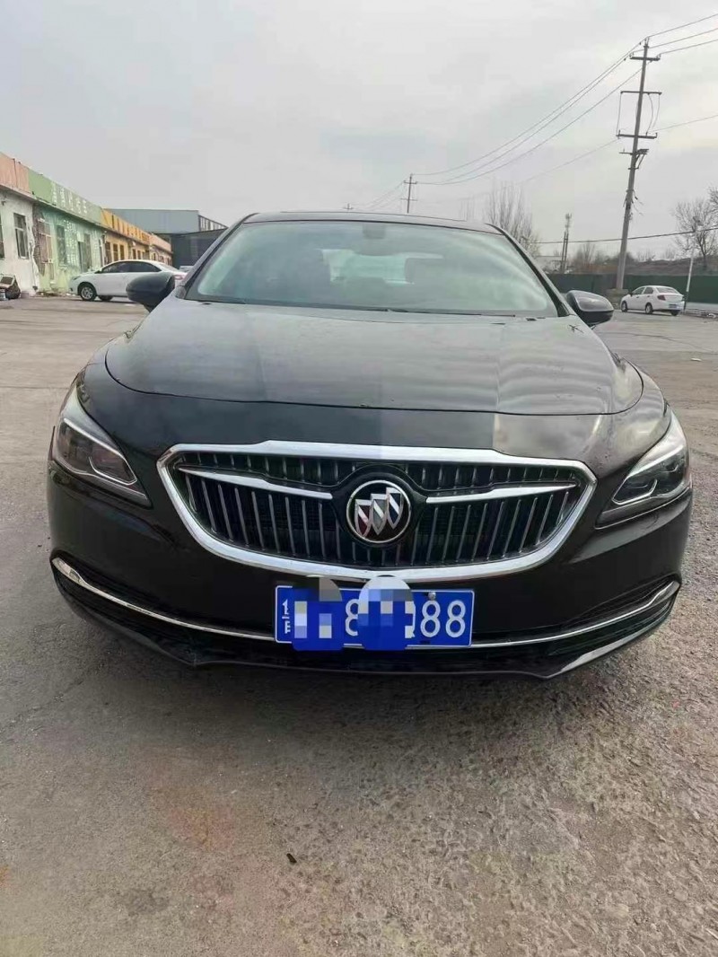 济宁19年别克君越1