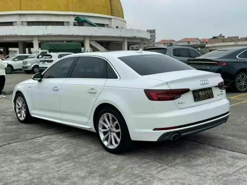 东莞18年奥迪A4L9