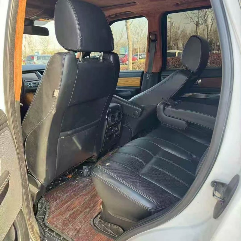 济宁12年路虎揽胜运动6