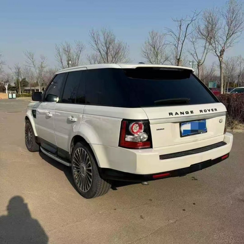 济宁12年路虎揽胜运动8