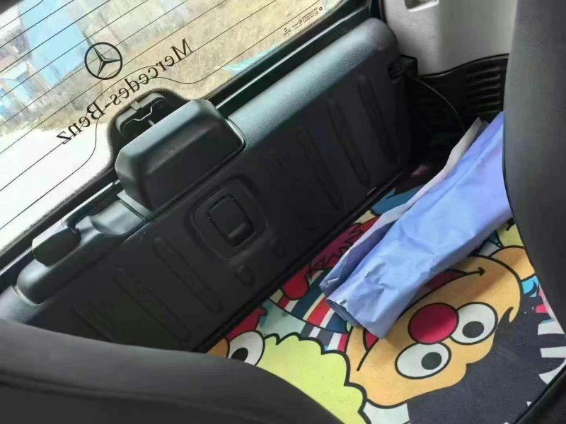 济宁18年奔驰smart8