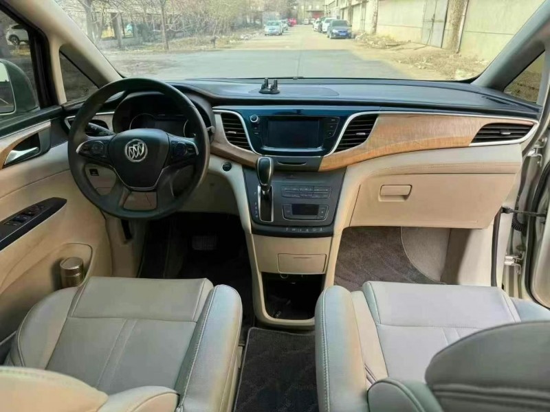 枣庄19年别克GL84