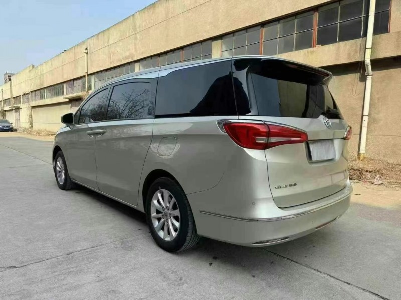 枣庄19年别克GL87