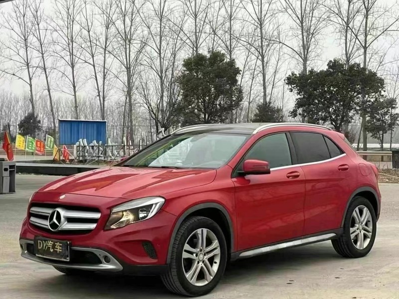 菏泽16年奔驰GLA3