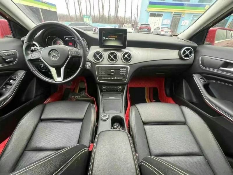 菏泽16年奔驰GLA4