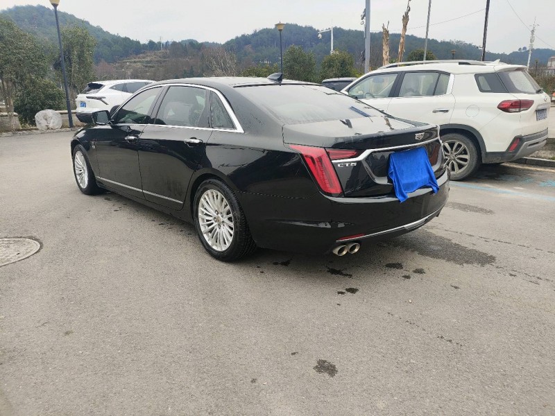 貴陽21年凱迪拉克CT67