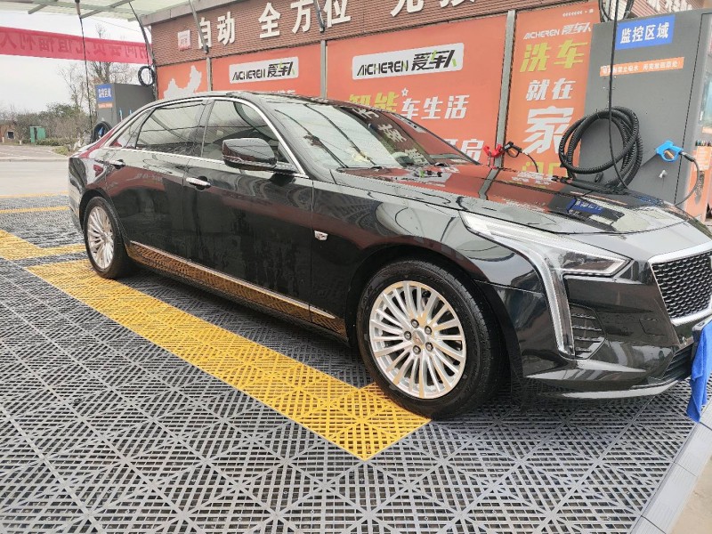 貴陽21年凱迪拉克CT69