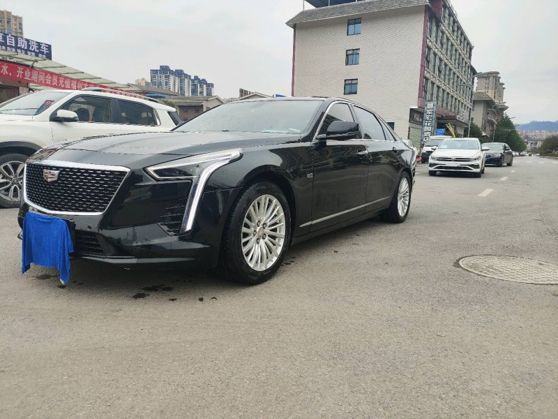 貴陽21年凱迪拉克CT62