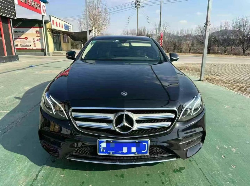 东营17年奔驰E1