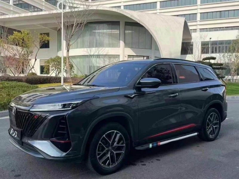 嘉興22年長安汽車CS752
