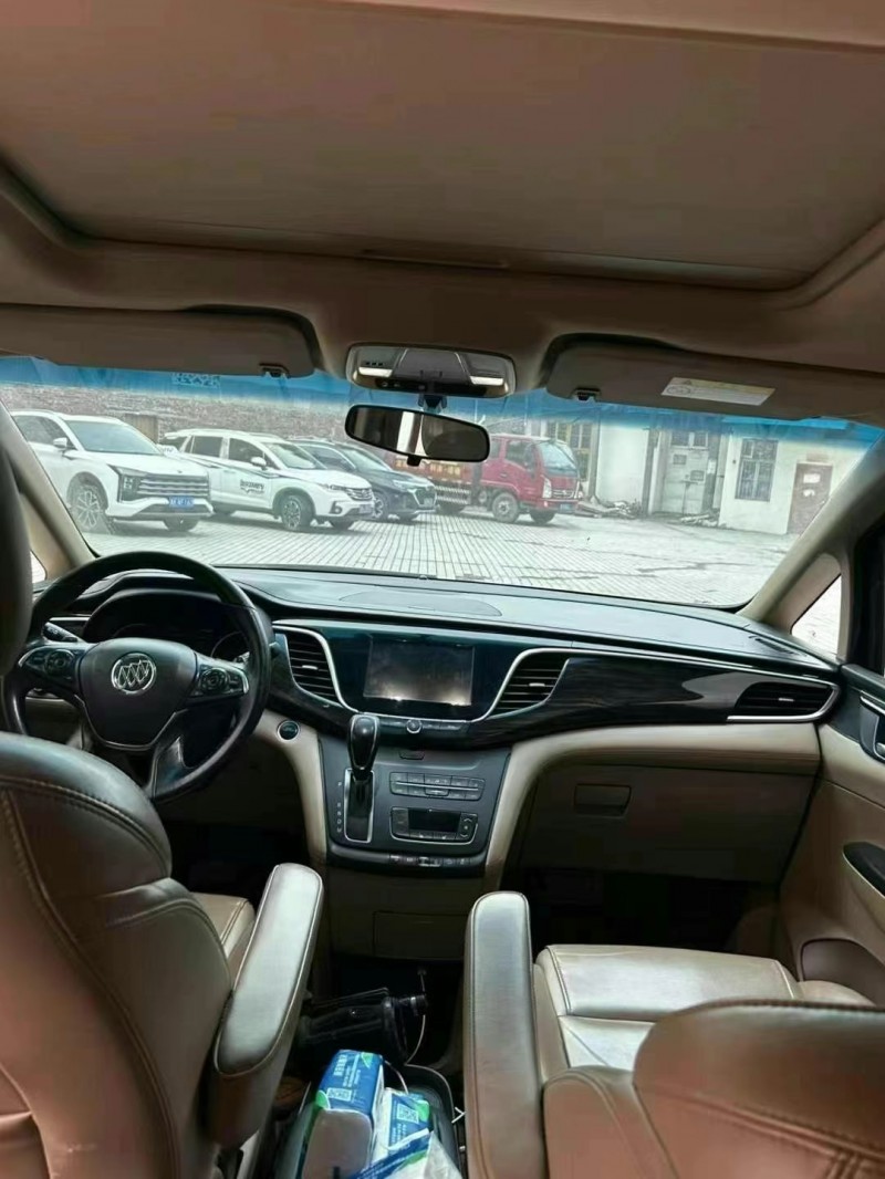 广州18年别克GL83