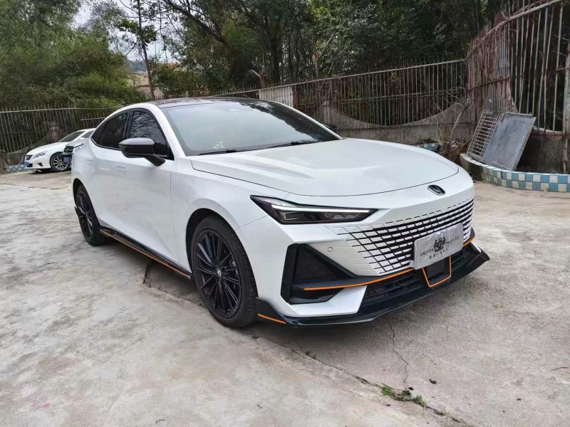 深圳24年長安汽車UNI3