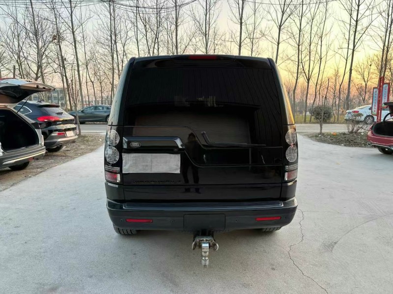 徐州16年路虎发现9