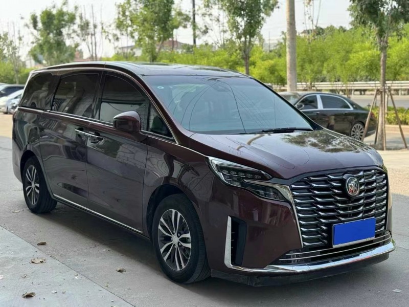 济宁23年别克GL82