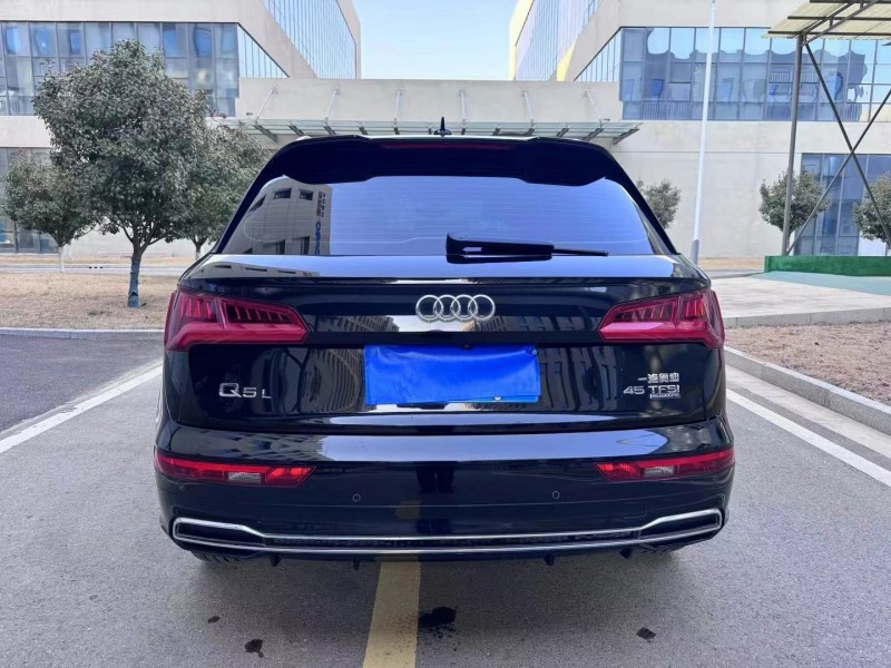 徐州19年奥迪Q59