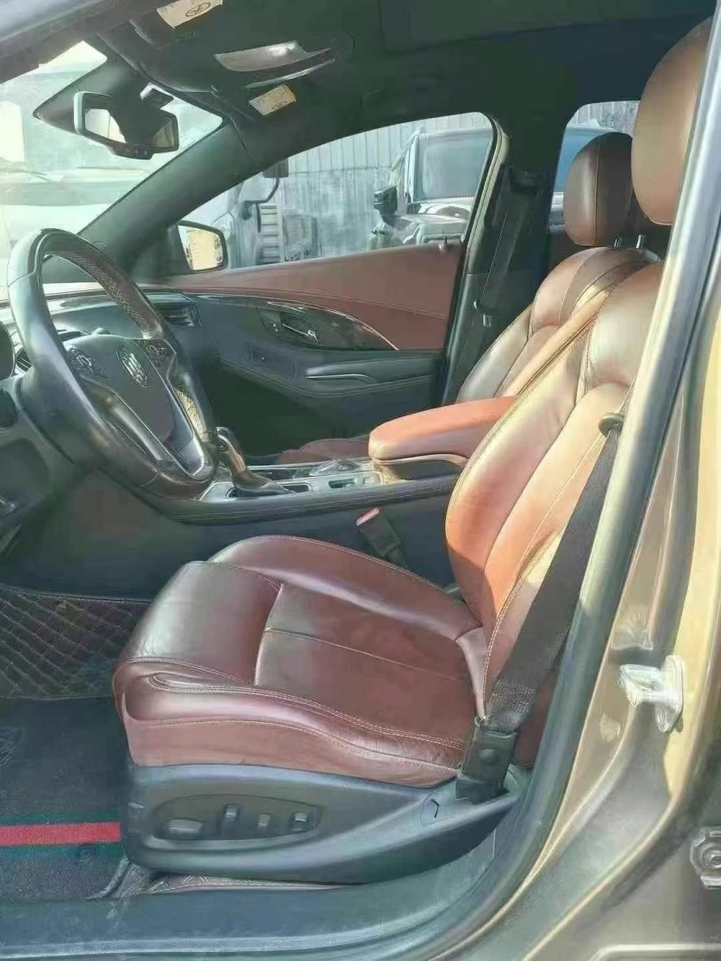 青岛14年别克君越5