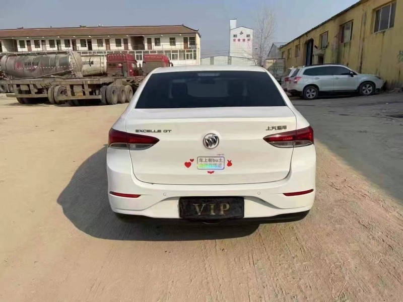 菏泽21年别克英朗9