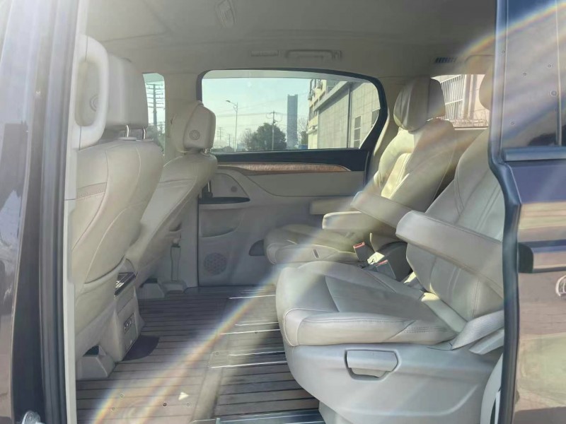 徐州17年别克GL86