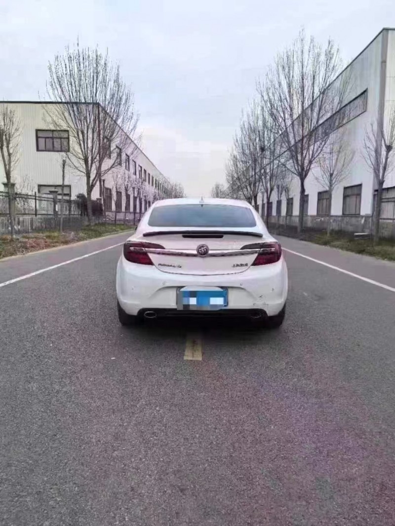 菏泽16年别克君威8