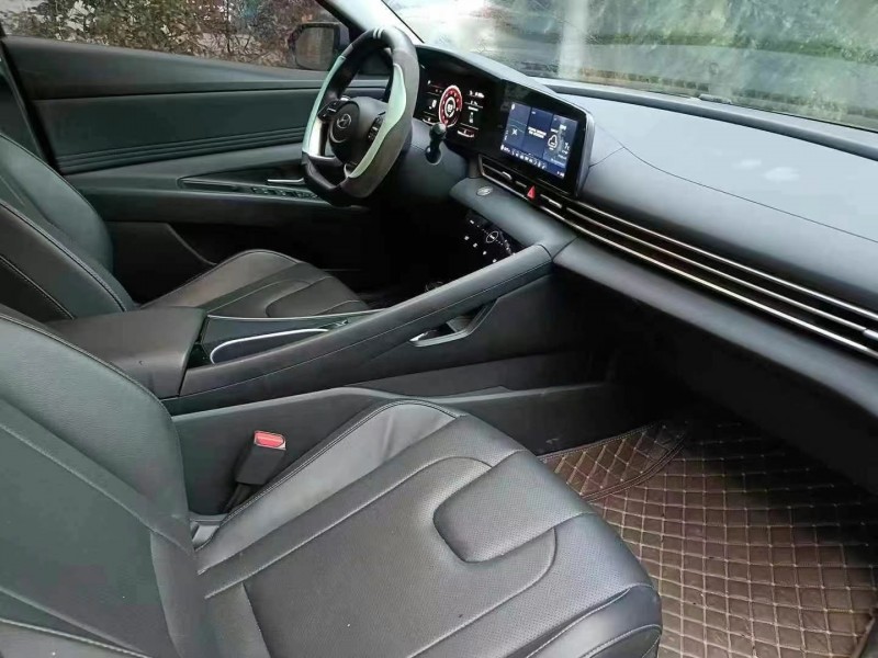 邵阳23年现代伊兰特5