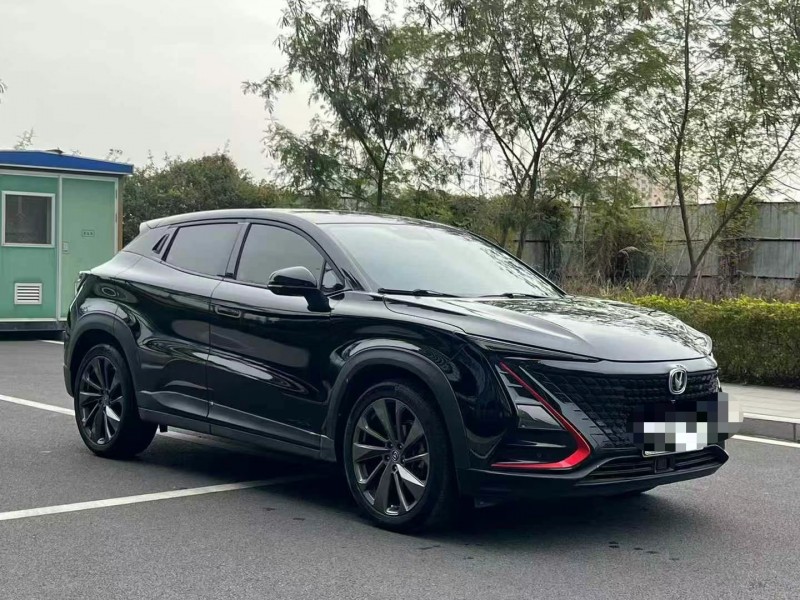 東莞20年長安汽車UNI2