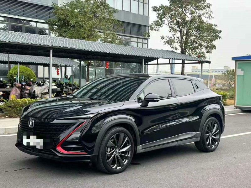 東莞20年長安汽車UNI3