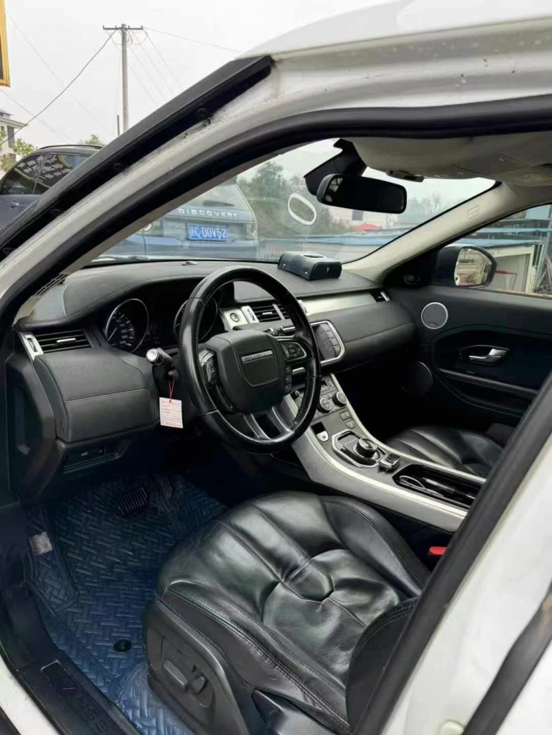 邵阳14年路虎极光6