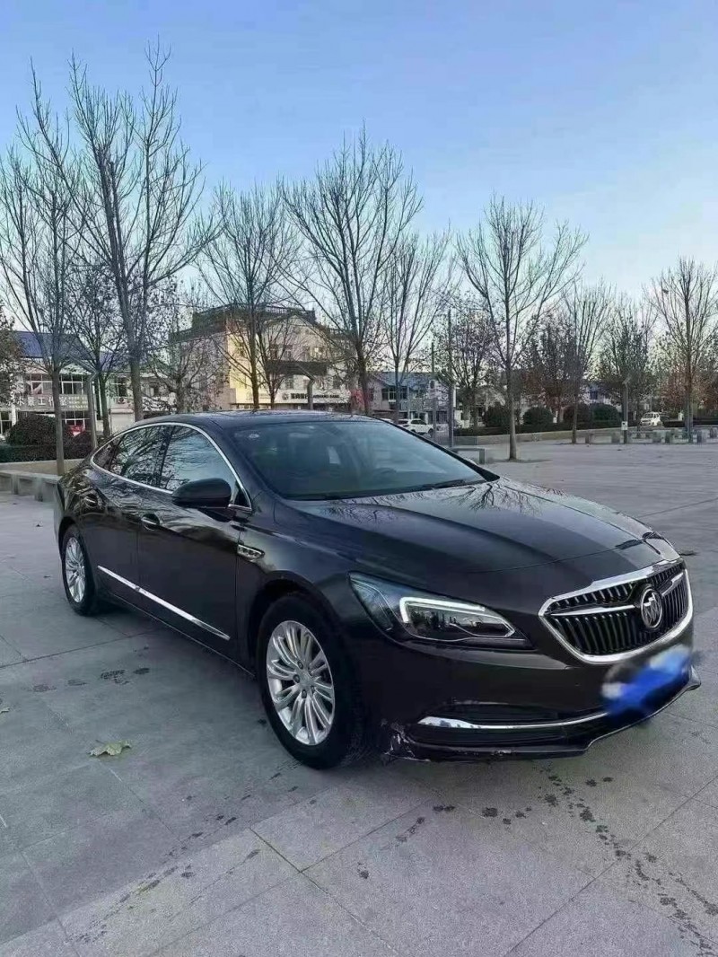 枣庄18年别克君越3