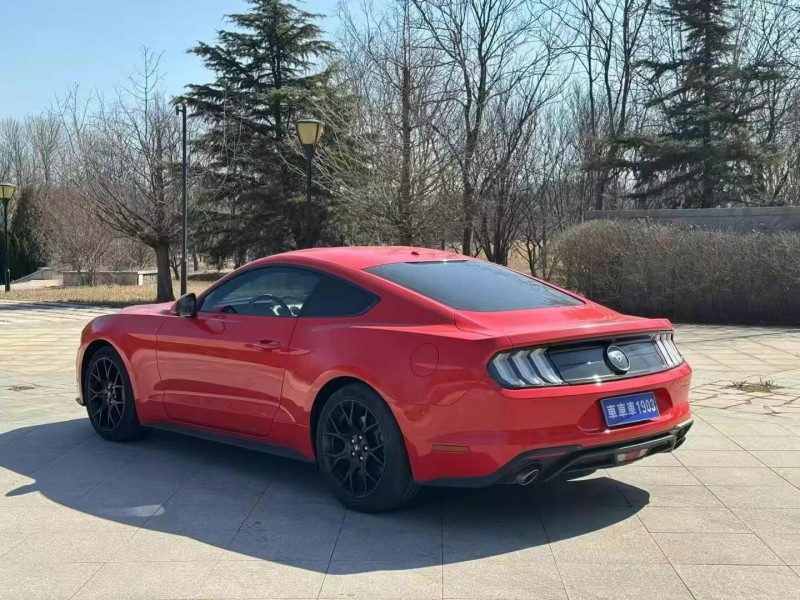 青岛22年福特野马5