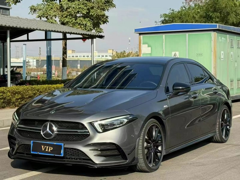 东莞23年奔驰AMG3