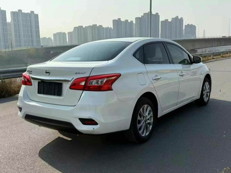 邵阳23年日产轩逸7