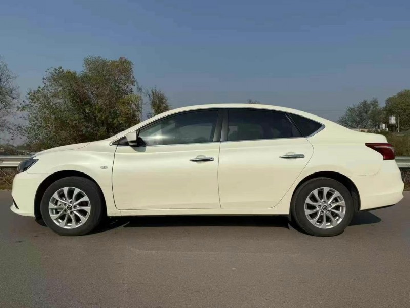 邵阳23年日产轩逸8