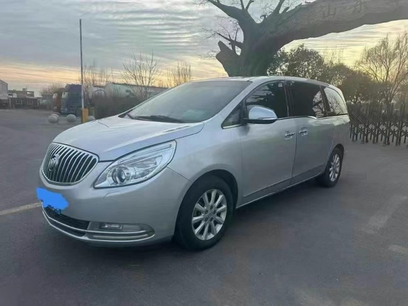 青岛13年别克GL83