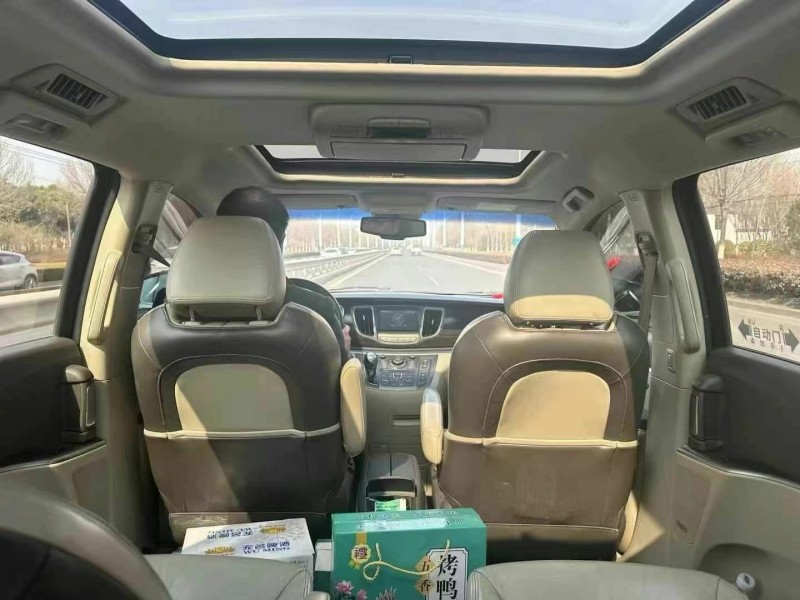 青岛13年别克GL84