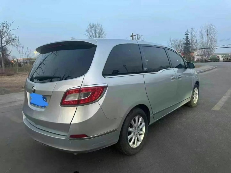 青岛13年别克GL87