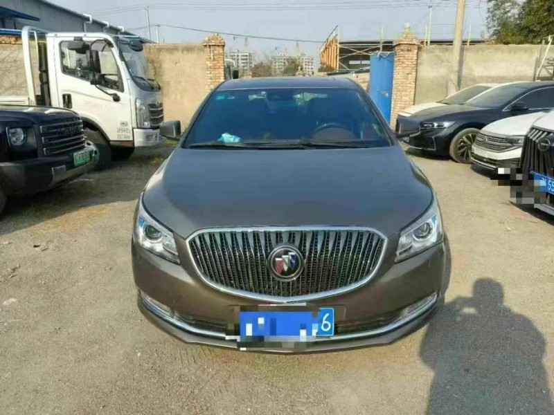 青岛14年别克君越1