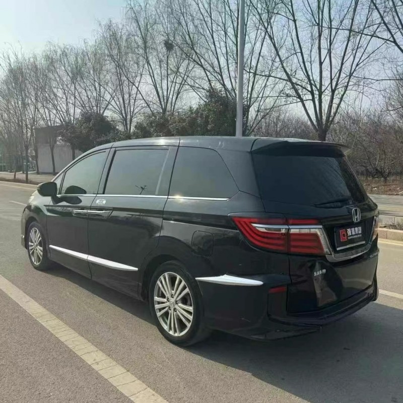 枣庄18年本田艾力绅3