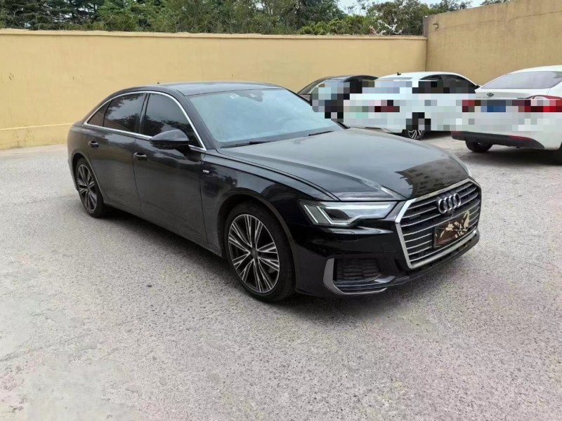 青岛21年奥迪A6L3