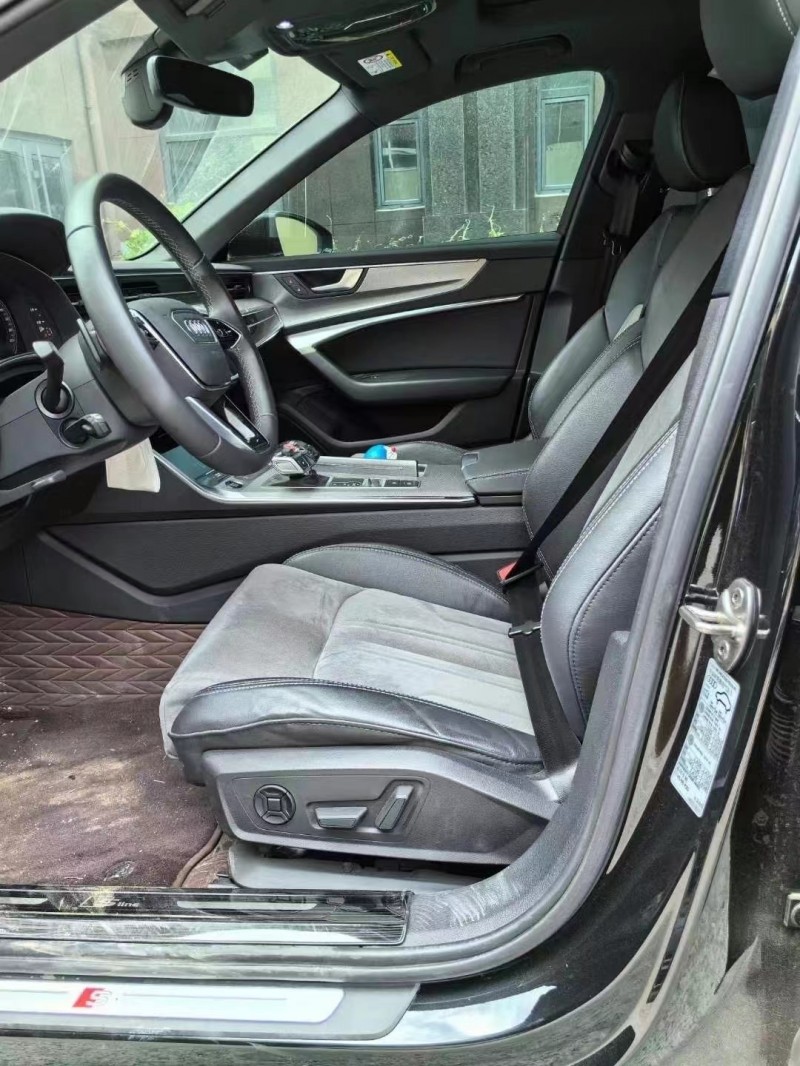 青岛21年奥迪A6L4