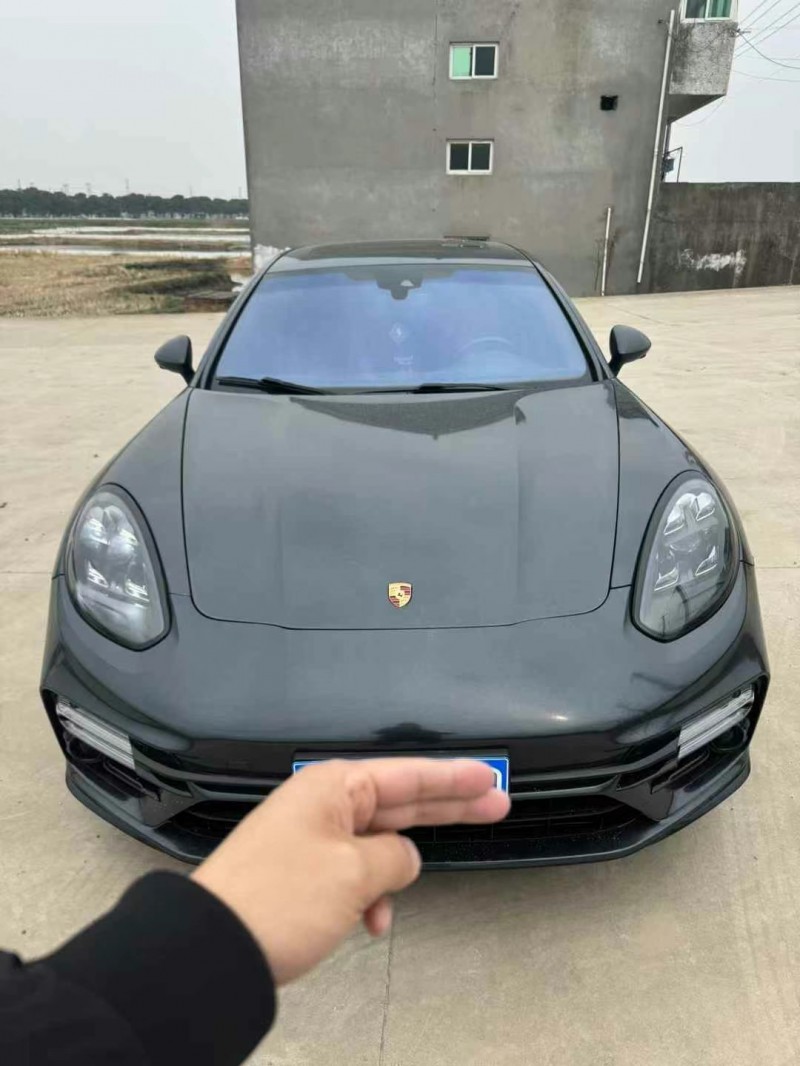 徐州14年保时捷帕拉梅拉1