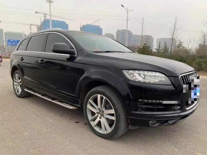 青岛13年奥迪Q72