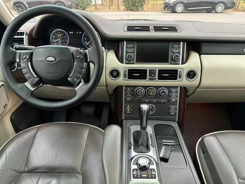 徐州12年路虎揽胜4